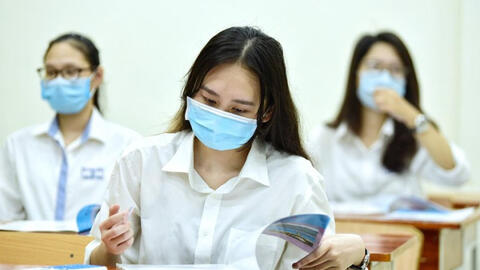 Bộ GD-ĐT đề xuất thi tốt nghiệp THPT 2025 bằng 2 môn bắt buộc