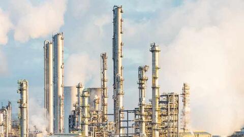 Giá dầu thô rơi tự do, cơn ác mộng của các công ty năng lượng Mỹ