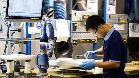 Báo Đức: Việt Nam không biết tới khủng hoảng