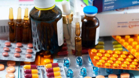 Bộ Y tế gia hạn gần 8.800 thuốc, vaccine và sinh phẩm y tế.