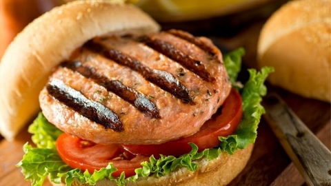 Món ngon mỗi ngày: Burger cá hồi