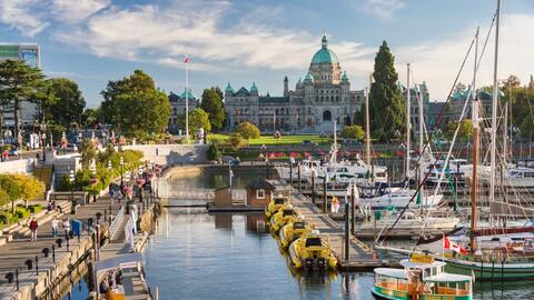 Cảng biển Canada không thông quan hải sản khai thác trái phép