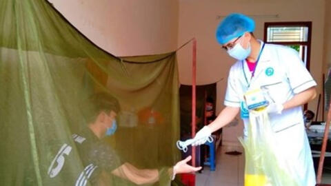 Người nhiễm Covid-19 cách ly tại nhà cần chuẩn bị những loại thuốc gì?