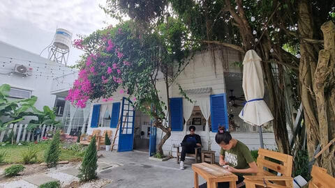 Quán cà phê ở Đà Nẵng gây tranh cãi vì từ chối khách dưới 12 tuổi