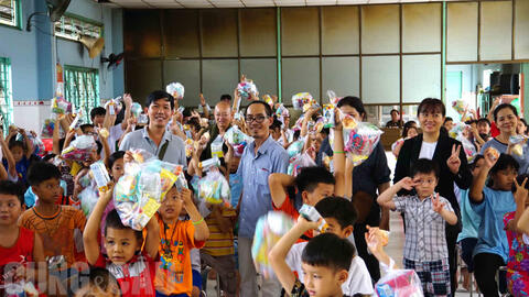 Về lại mái ấm Kim Chi mùa Trung thu 2020