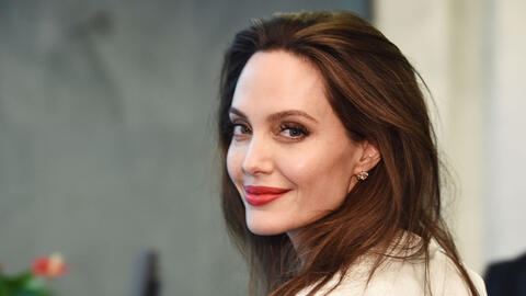 Sao ánh hào quang: Angelina Jolie từ quá khứ dữ dội đến nữ hoàng phòng vé Hollywood