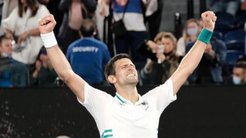 Novak Djokovic giành danh hiệu Australian Open thứ ba liên tiếp