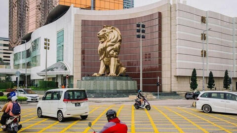 Doanh thu sòng bài Macau tăng lần đầu trong 17 tháng