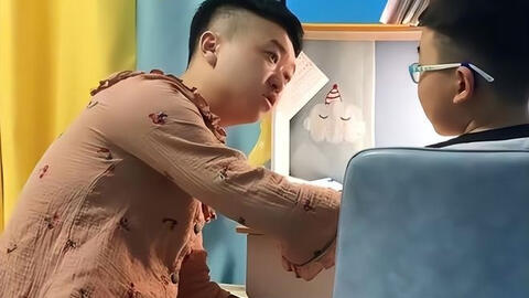 Bài kiểm tra của em học sinh khiến bố đọc xong chỉ muốn "lăn đùng ngất xỉu", ngất xong dậy đánh con 1 trận