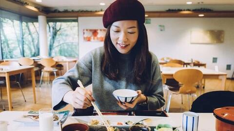 4 thay đổi ăn uống giúp tăng thêm 10 năm tuổi thọ, chuyên gia nói chưa bao giờ quá muộn để thực hiện