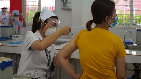 Hơn 18.000 người tại TP.HCM tiêm vaccine Vero Cell do Trung Quốc sản xuất