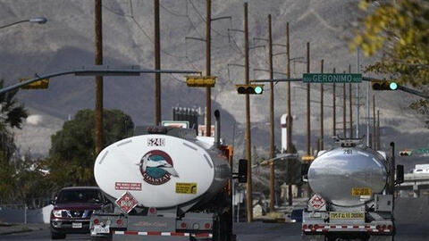 OPEC+ nhất trí tăng sản lượng dầu mỏ thêm 400.000 thùng/ngày