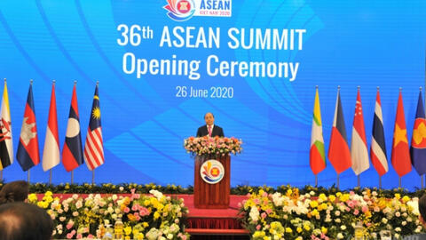 ASEAN thông qua tuyên bố "vượt thách thức, duy trì tăng trưởng"