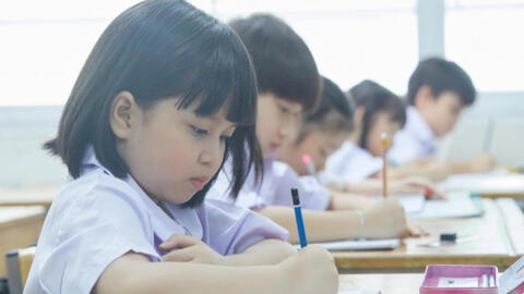 Giúp con từ học hành lẹt đẹt "chen chân" vào top 3 của lớp không khó: Khoa học chứng minh chỉ cần làm 2 việc nhỏ mỗi ngày