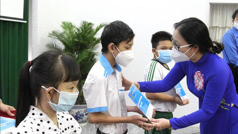 Tăng cường giải pháp bảo vệ, chăm sóc trẻ em bị ảnh hưởng bởi dịch COVID-19