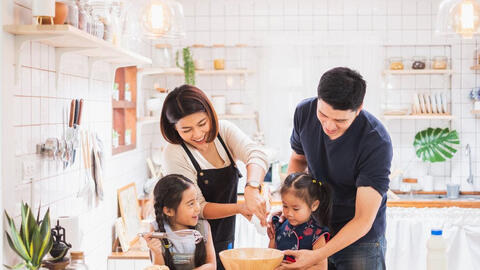 Ở nhà dài ngày mùa COVID-19, làm gì cho đỡ chán?