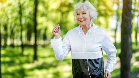 Người cao tuổi nên ăn gì để có sức khoẻ tốt?