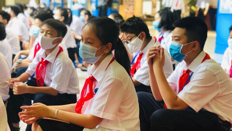 Hà Nội: Học sinh từ lớp 7 đến 12 đến trường từ 8/2