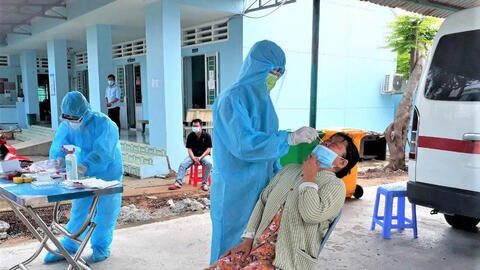 11.506 người mắc COVID-19 trong ngày 17/9, TP.HCM và Bình Dương gần 10.000 ca