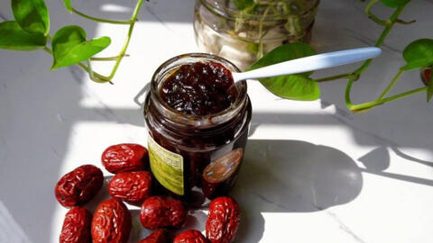 Cách làm mứt gừng táo đỏ ngọt thơm cho ngày đông thêm ấm