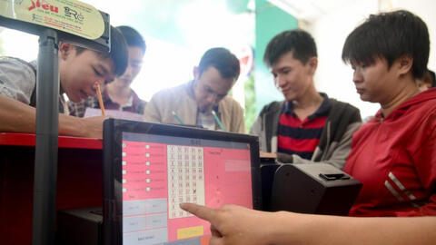 Một khách hàng ở TPHCM trúng Vietlott gần 82 tỷ đồng