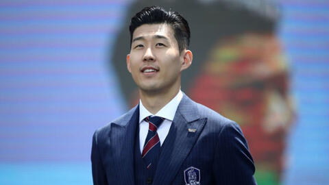 Ngôi sao Son Heung-min chia sẻ bất ngờ khi được hỏi về việc mua đồ xa xỉ, khẳng định không thích "flex" bản thân