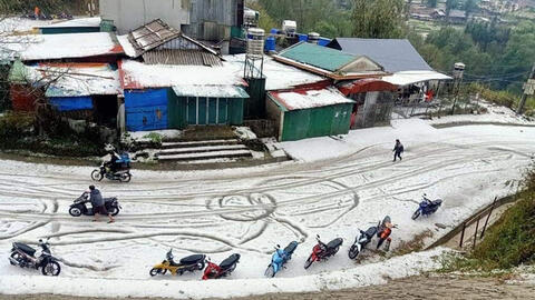 Mưa đá bất ngờ xuất hiện tại Lai Châu gây thiệt hại nặng