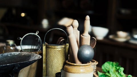 Mùa trôi trong bếp