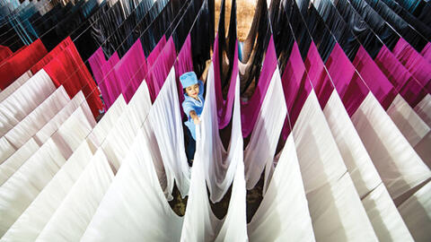 Tay mềm dệt lụa