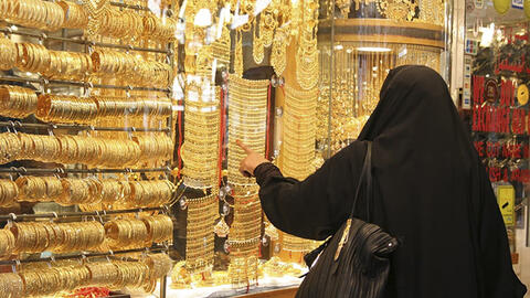 Vàng tiếp tục giảm 100.000 đồng/lượng