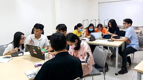 Thí sinh cần gấp điểm IELTS nên làm gì khi kỳ thi bị hoãn?