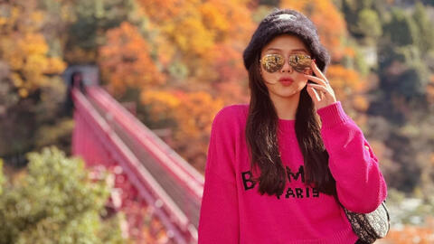 "Cô dâu hào môn" Phanh Lee khoe ảnh đi du lịch, netizen xuýt xoa vì mẹ hai con mà vẫn trẻ trung như thiếu nữ