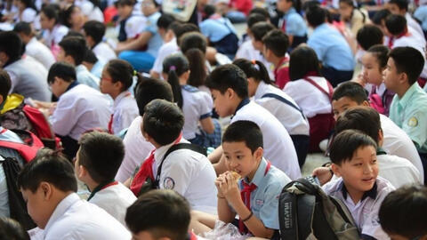 TPHCM: Trường học không được kêu gọi đóng góp, thay đổi đồng phục