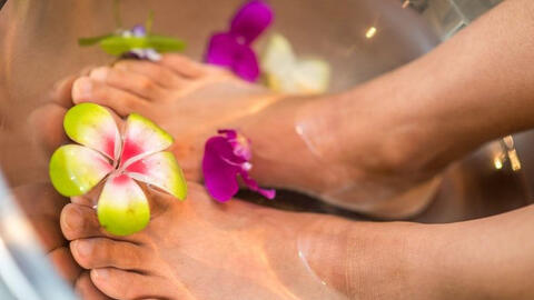 Tất tần tật cách xử lý các vấn đề liên quan đến móng tay và móng chân