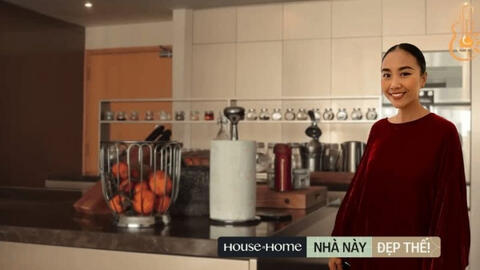 Mê cách chị đẹp Đoan Trang khoe nhà ở Singapore: Căn bếp "triệu đô" chồng Tây tự thiết kế, tủ đồ hiệu nhiều món độc lạ