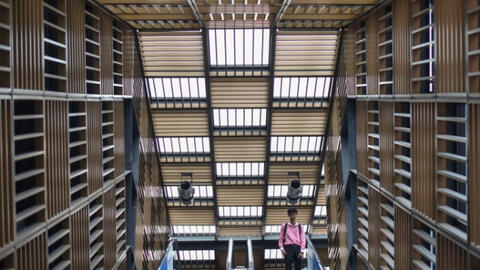 Thủ phạm của chứng đau nửa đầu là do các toà nhà cao tầng