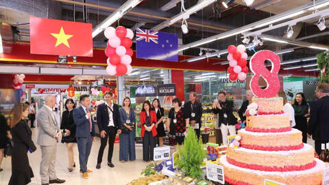 Tổng Lãnh sự quán New Zealand thăm và làm việc tại WinMart