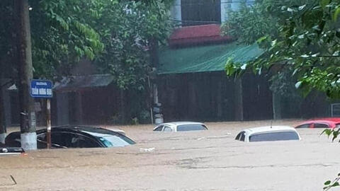 Thành phố Hà Giang chìm trong biển nước do mưa lớn kéo dài