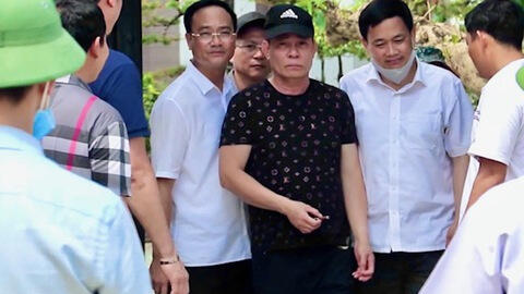 Cuộc "đấu trí" với kẻ nổ súng bắn chết 2 người ở thành Vinh diễn ra thế nào?
