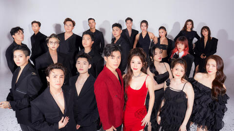 Trọn bộ ảnh trước ngày cưới của Puka - Gin Tuấn Kiệt: Hoà Minzy - Khánh Vân và dàn sao hội tụ, chú rể ôm vợ sát rạt