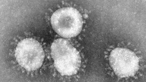 Tự ý dùng thuốc làm tăng nguy cơ kháng thuốc, đột biến chủng virus gây Covid-19