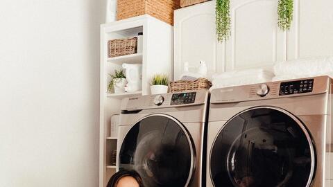 Gợi ý trang phục ở nhà đẹp và thoải mái cho mẹ trẻ bận rộn