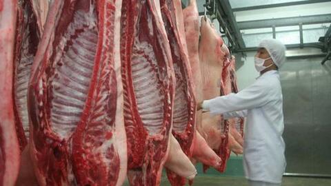 Giá thịt heo tại TP.HCM giảm nhẹ ở một số chợ