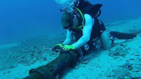 Vì sao Việt Nam hay đứt cáp quang?