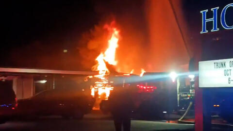 Máy bay đâm vào tòa chung cư ở Mỹ, toàn bộ hành khách thiệt mạng