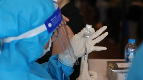 Chuẩn bị tiêm vaccine Covid-19 cho trẻ em từ 12 đến dưới 18 tuổi