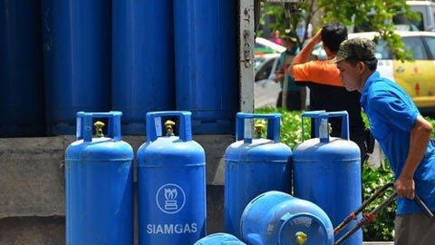 Giá gas tiếp tục lao lốc phiên cuối tuần