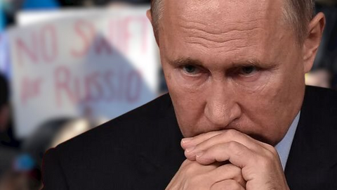 EU, Anh, Canada, Mỹ cam kết loại một số ngân hàng Nga khỏi hệ thống SWIFT