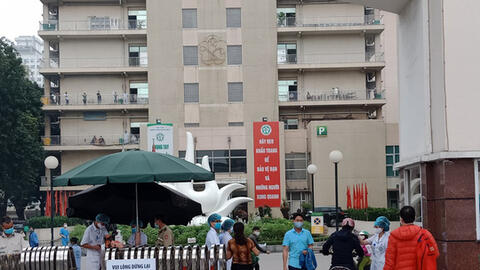 Bệnh nhân 162 ở Bệnh viện Bạch Mai có thể đã bị lây nhiễm virus Covid-19 từ bên ngoài