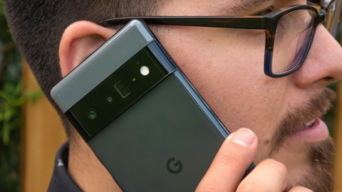 Google Pixel 6 gặp lỗi tự gọi ngẫu nhiên trong danh bạ?